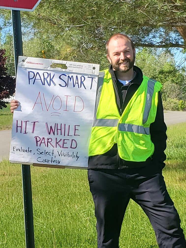 In Bangor today we will park smart today and moving forward.  At my usual Monday morning hangout. <a href="/NortheastUPSers/">NortheastUPSers</a> <a href="/safetyfirstNED/">Northeast District Safety</a> @Mainepkgsafety <a href="/amy_madeira/">Amy Madeira</a> <a href="/ron_mayorga1/">Ron Mayorga</a> #nedsafetymay2021