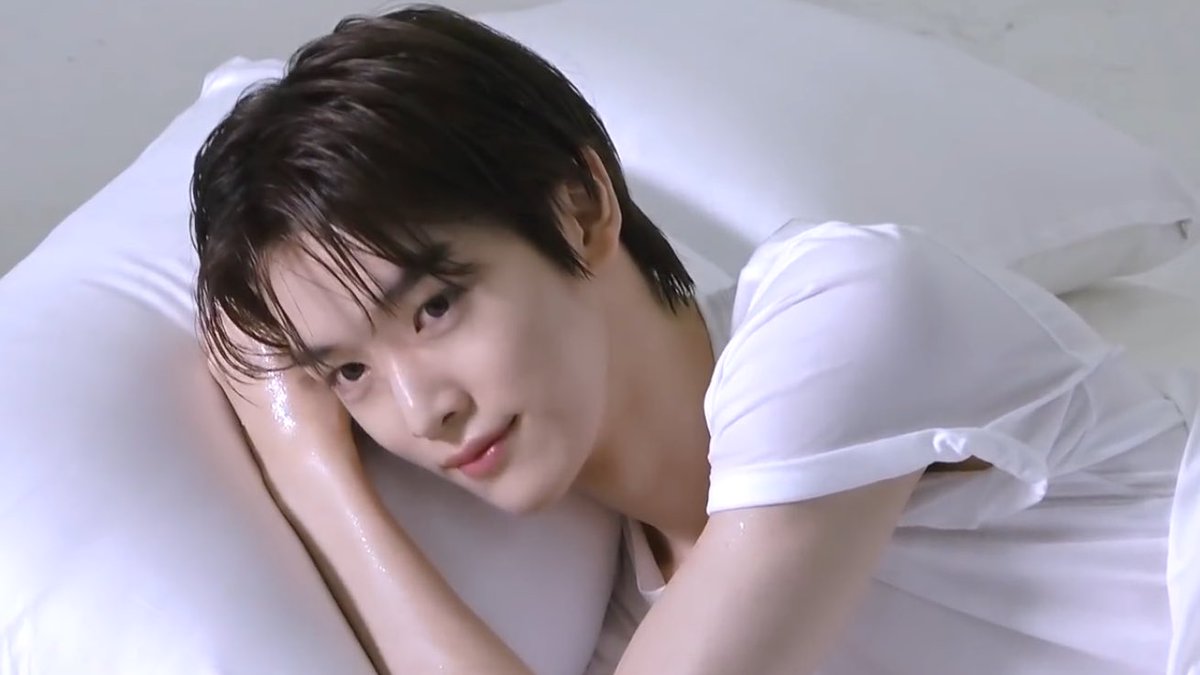 โห ซองชานหล่อมากก ผิวโคตรดี