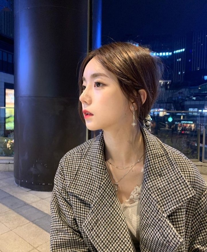 hello, this is Ximena Ayla Hill from <a href="/hanjibok/">ًyssa.</a>'s au ^.^

like &amp; rt to be mutuals and for possible dms <3