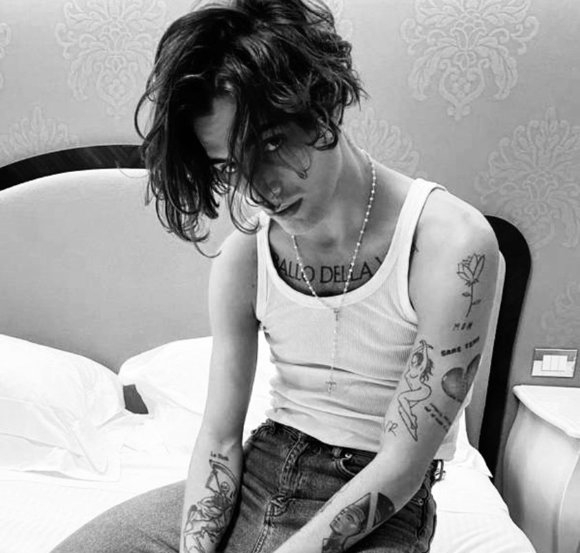 coffeexthoughts's tweet photo. gonna have to obsess over damiano a little longer, sorry not sorry
#damianodavid https://t.co/M1HRvHPZTg