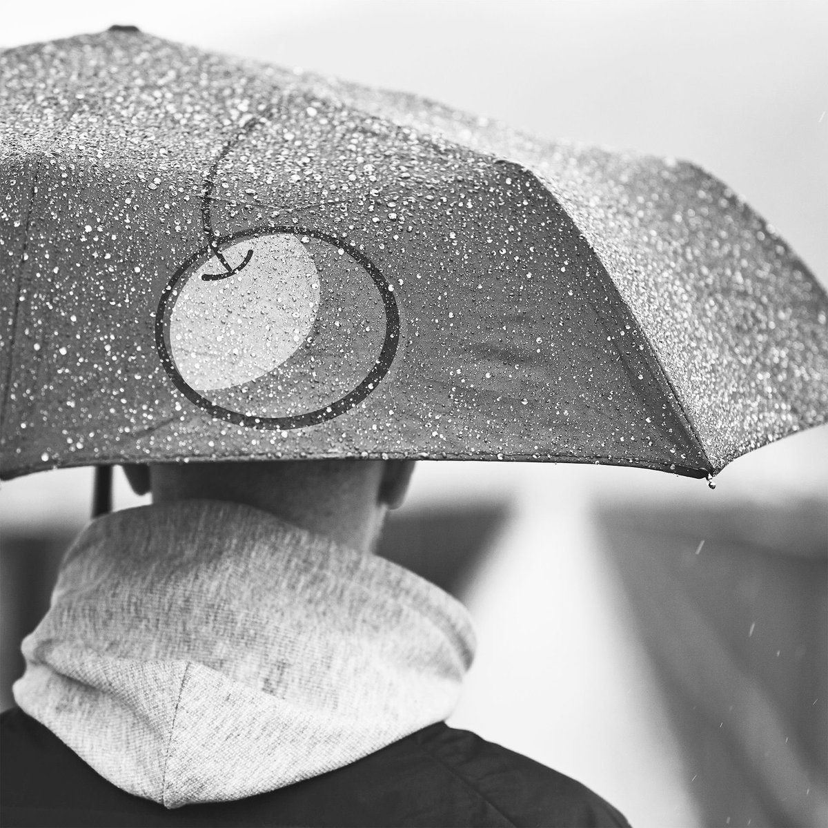 YellowCherryUK's tweet photo. The only accessory you'll need for a Scottish summer... ☔️
Every cloud has a silver lining, like the potential for brand awareness!
#digitalagency #yellowcherrydigital #logodesign #traditionalmarketing https://t.co/gP1JFL1Qua