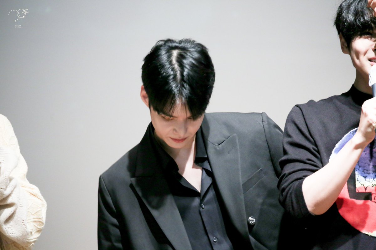 210523 하울링 대면팬싸 
🖤🤍

#빅톤 #세준 #임세준
#victon #sejun #limsejun