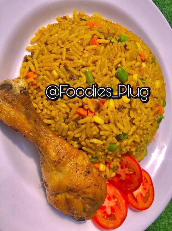 White Soup N800 
Assorted Pepper soup N800 
Fish Pepper Soup N2000 
Fried Rice N800 

Call: 0811 591 3670 to have it delivered to your doorstep! 

Visit: 424 Oron Road, Uyo 
(Opposite Mbiaobong primary school, before the Timber Market junction). #AkwaIbomTwitter