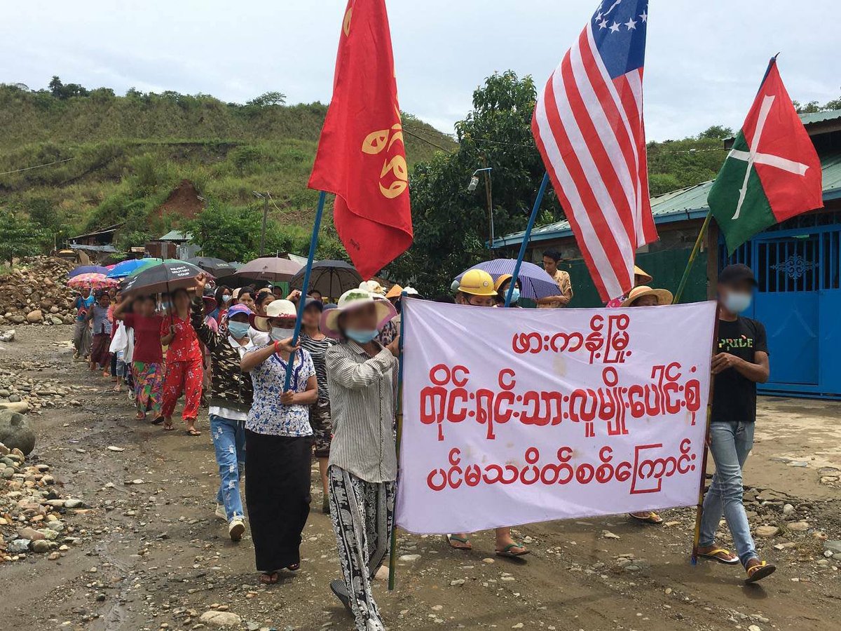 Myanmar_Now_Eng's tweet photo. People opposing Myanmar’s military dictatorship protested against the junta, which seized power in a coup nearly four months ago, this morning (May 24) in Hpakant, Kachin State.

Photo: CJ

#WhatsHappeningInMyanmar https://t.co/aBv7sh4AiZ