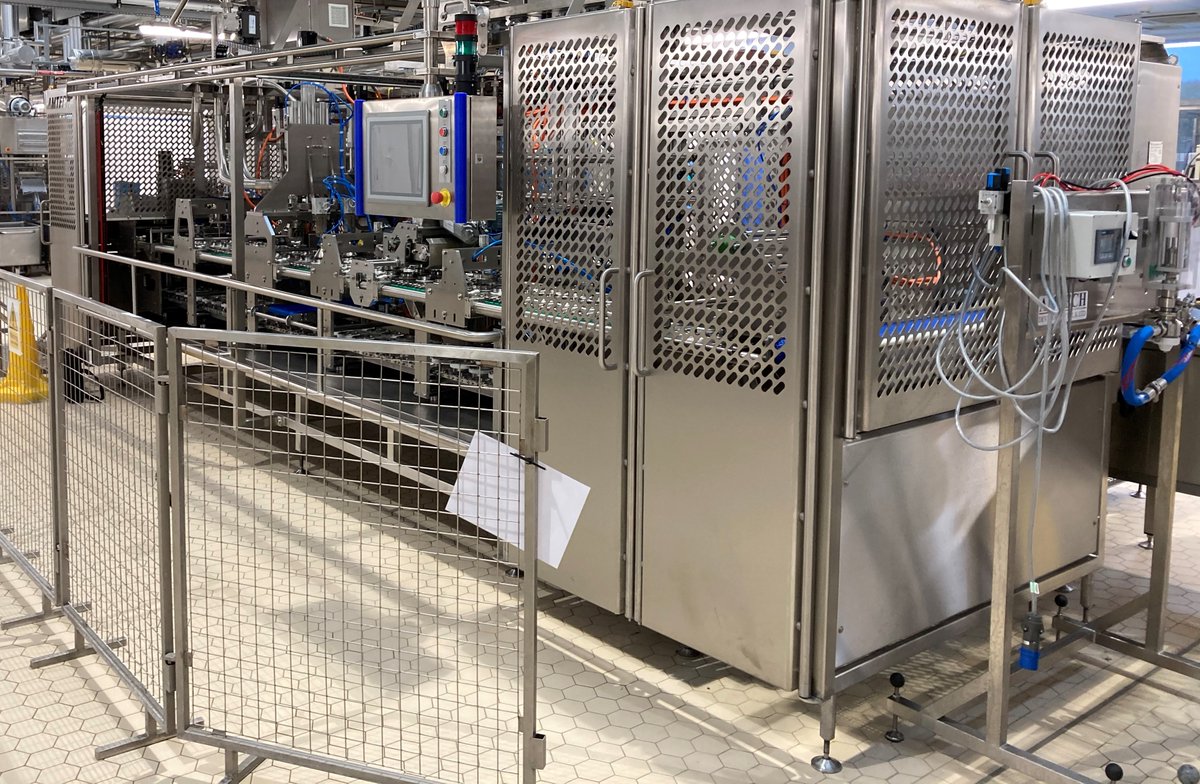 AmtechDev's tweet image. Servo driven linear index filling machine designed and manufactured in house. #Fillingmachine #Engineeringexcellence #Automation