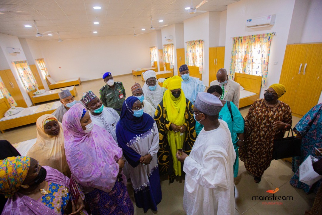 Officialmesl's tweet photo. return to their families. (3/3) @MESLfoundation1
#mainstreamfoundation #csr #ourbusinessispower #meslstrong #iamthedifference #hydropower #Kainji #Jebba #dams #largestrenewableenergycompany #WestAfrica
https://t.co/dgdnN5eCTF https://t.co/T8cJsSrp0t