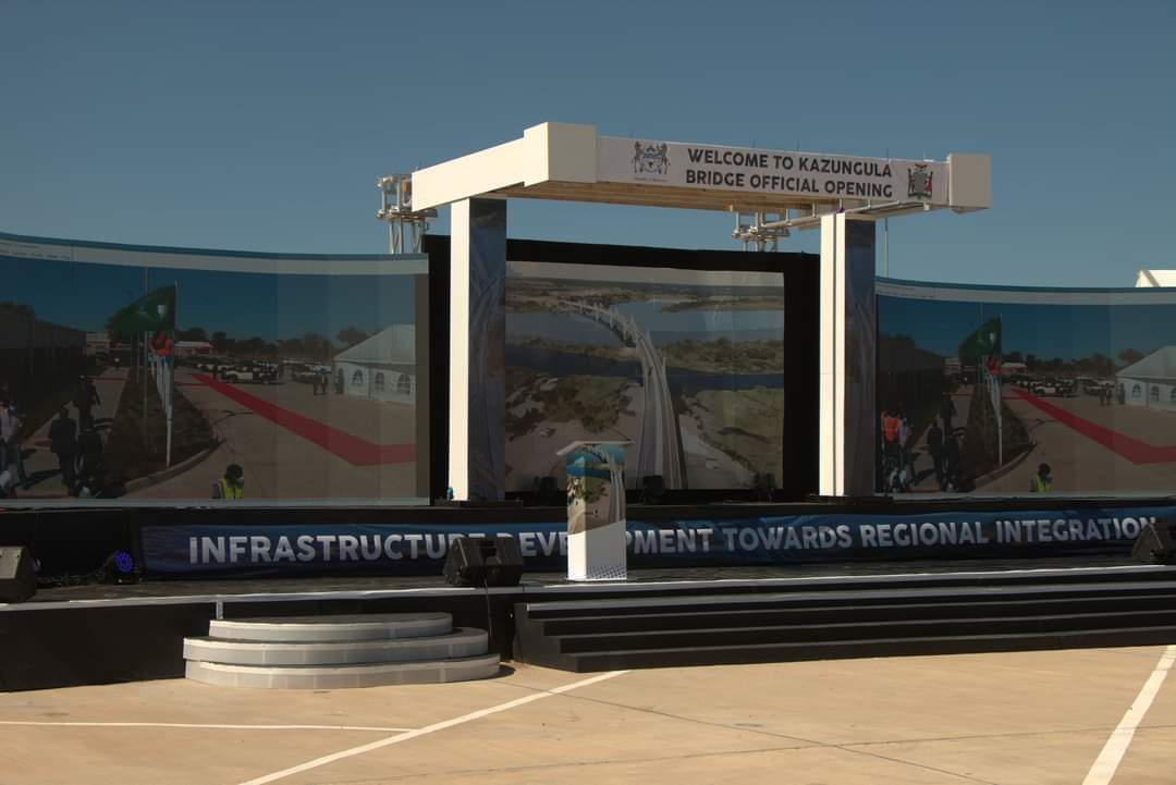 stageworksbw's tweet photo. Simply in the business of giving you what you envision. A huge thank you to the Ministry of Transport &amp; Communications for the opportunity 

Call us on +2673931811

#kazungulabridge https://t.co/DGfEdHSKC2