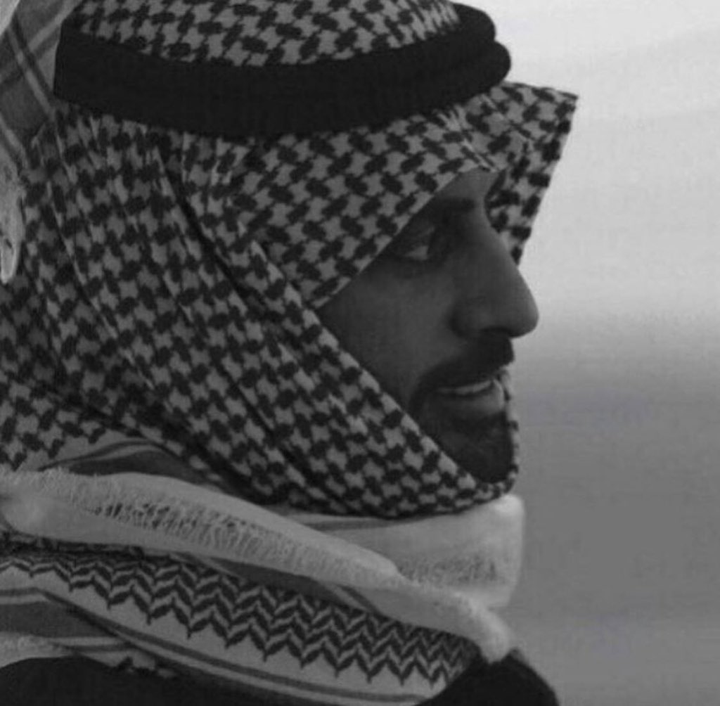 3sr102's tweet photo. #العفو_السعودي_للحق_العام
ابتلشنا  بالخواطر وتمشية  الامور
مع مخاليق تكن الردى في صدورها.

💔 https://t.co/no6S9HLaJB