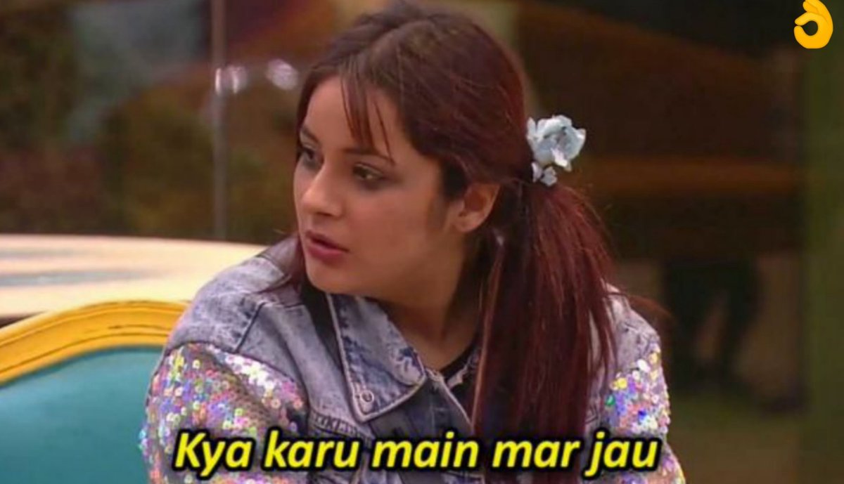 Its_samar_raj's tweet image. After black and white now #YellowFungus
Le Indian: