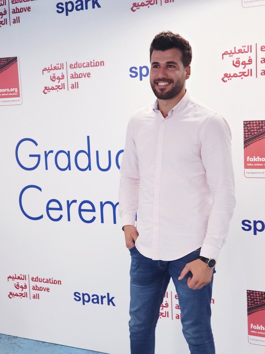 EAA_Foundation's tweet image. “The scholarship was my lifeline. It helped me reach my dream position” – Rami, a recipient of EAA&apos;s Al Fakhoora programme &amp;amp; @SPARKorg&apos;s scholarship for #Syrian refugees.    
For youth like Rami from conflict-affected areas, such support is key to ensure the right to education.