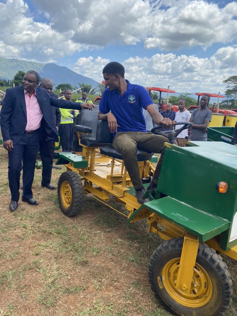karimuribo's tweet photo. It is a bright Monday as we start the Sokoine Memorial Week @SokoineU with our Minister for Livestock and Fisheries officiate the launch of Exhibitions https://t.co/pQH7mz2ieN