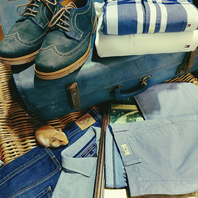 WfldHospice's tweet photo. The secret is out - our men's designer brand event is happening Friday 28th May! We have some great items available, so pay our shops in the Ridings and on Teall Street a visit and grab yourself a bargain! #WakefieldHospice #DesignerEvent #BrandEvent #Charity #CharitySupport https://t.co/bgAqPdPrPu