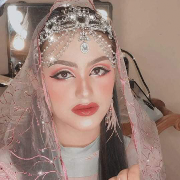 Come hangout with me > siap olahraga lgi on #BIGOLIVE bigo.tv/sid/2113212692…