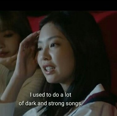 jacquemvse's tweet photo. jennie lowkey saying that bp is holding her back https://t.co/g00FXyIpsr