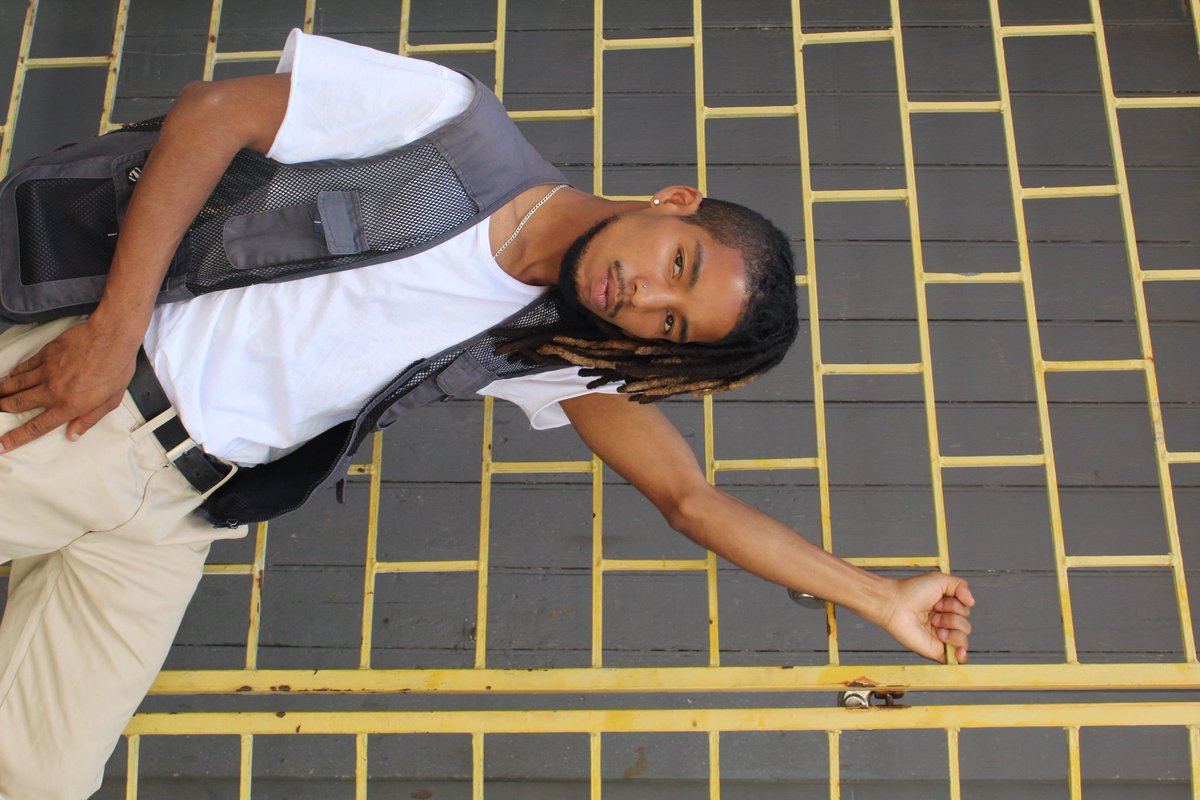 SERGIO CX | PRODUCER AND BEATMAKER | DANCER 

Cheout the latest post on Sergio by clicking on the link below: 

facebook.com/90663190935908…