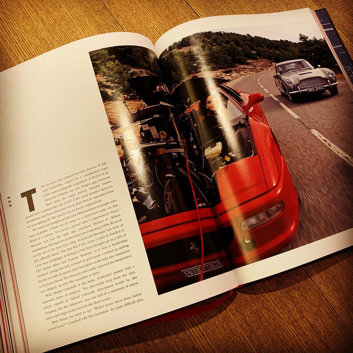 DT_car's tweet photo. 『Bond Cars 』僅かですが、再入荷しました。公開が延期の「ノー・タイム・トゥ・ダイ」早く観たいですね。
オンラインストアでも購入いただけます。
https://t.co/uDVFklLDVp
#carbook #carbooks #ボンドカー #notimetodi https://t.co/jAO6hB7Vdq