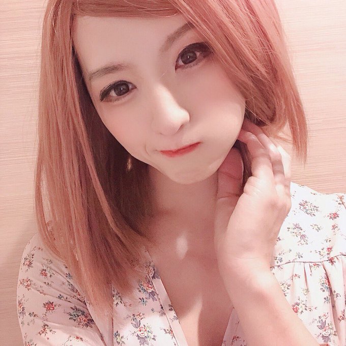 今週末は久しぶりに女装してお出掛けしよう✨ 雨降らないといいなぁ😅  #女装さんと繋がりたい  #女装 https://t.co/5oxiBbKfqP<a href="/tag/%E5%A5%B3%E8%A3%85%E3%81%95%E3%82%93%E3%81%A8%E7%B9%8B%E3%81%8C%E3%82%8A%E3%81%9F%E3%81%84"class="tags">#女装さんと繋がりたい</a><a href="/tag/%E5%A5%B3%E8%A3%85"class="tags"><span>#女装</span></a>