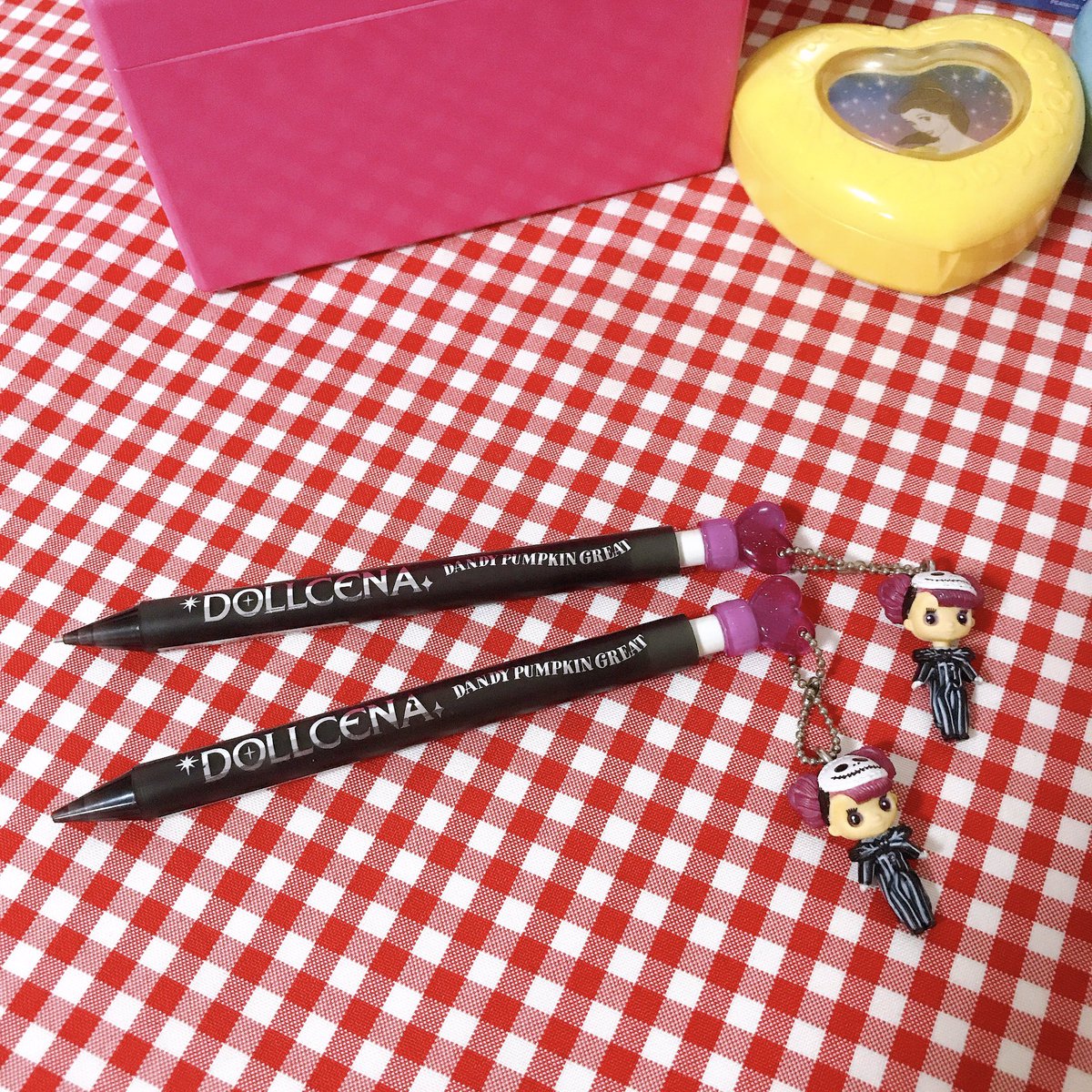 dollydollarshop's tweet photo. ☁️ #dollcena x #nightmarebeforechristmas
🧁 ดินสอกด แท่งละ 300 บาท
📮 ลงทะเบียน 30/ ems 50
#ตลาดนัดdisney #ตลาดนัดดิสนีย์ #ดิสนีย์ #พรีออเดอร์ญี่ปุ่น #เครื่องเขียน https://t.co/E0z3MtZnBP