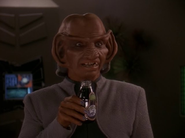 ListeningToFilm's tweet photo. Day 19 of #StuffILove.
ROOT BEER. I don't drink pop much anymore, but every once in a while I get a craving for a cold root beer. Clearly I'm on the side of Starfleet (the sadly discontinued Root liquor is also quite good) https://t.co/pDIpmSLY1y