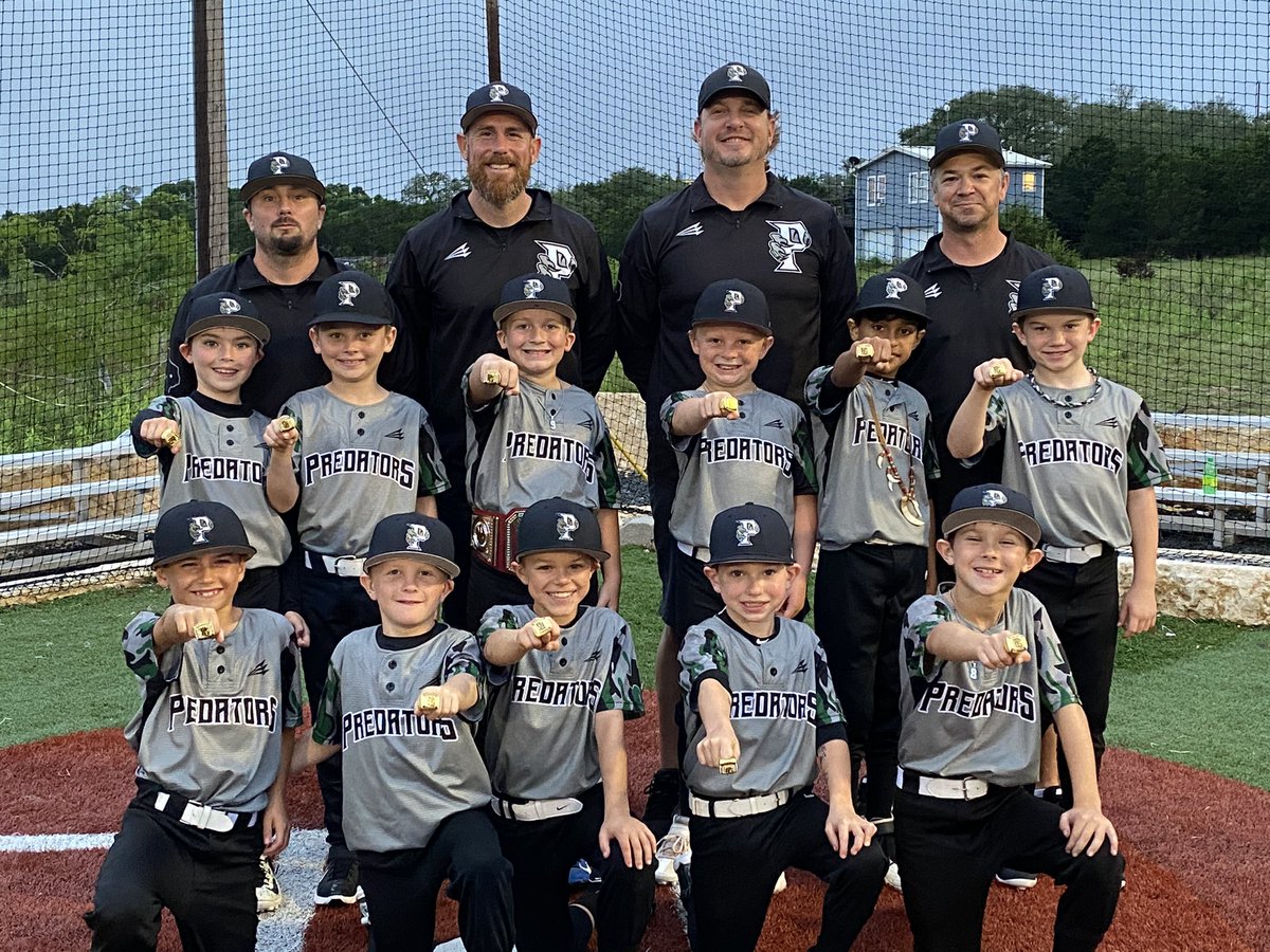MelissaGarbade's tweet photo. CRAZY weekend of weather! The @CpylSelect Predators played in the pouring rain, winning both of their games, making the championship game, and took home the gold in the @Texas_PG Austin Super Regional NIT! #Champions #8uAAA #selectbaseball #determination #baseballislife https://t.co/tqykNrMoSY