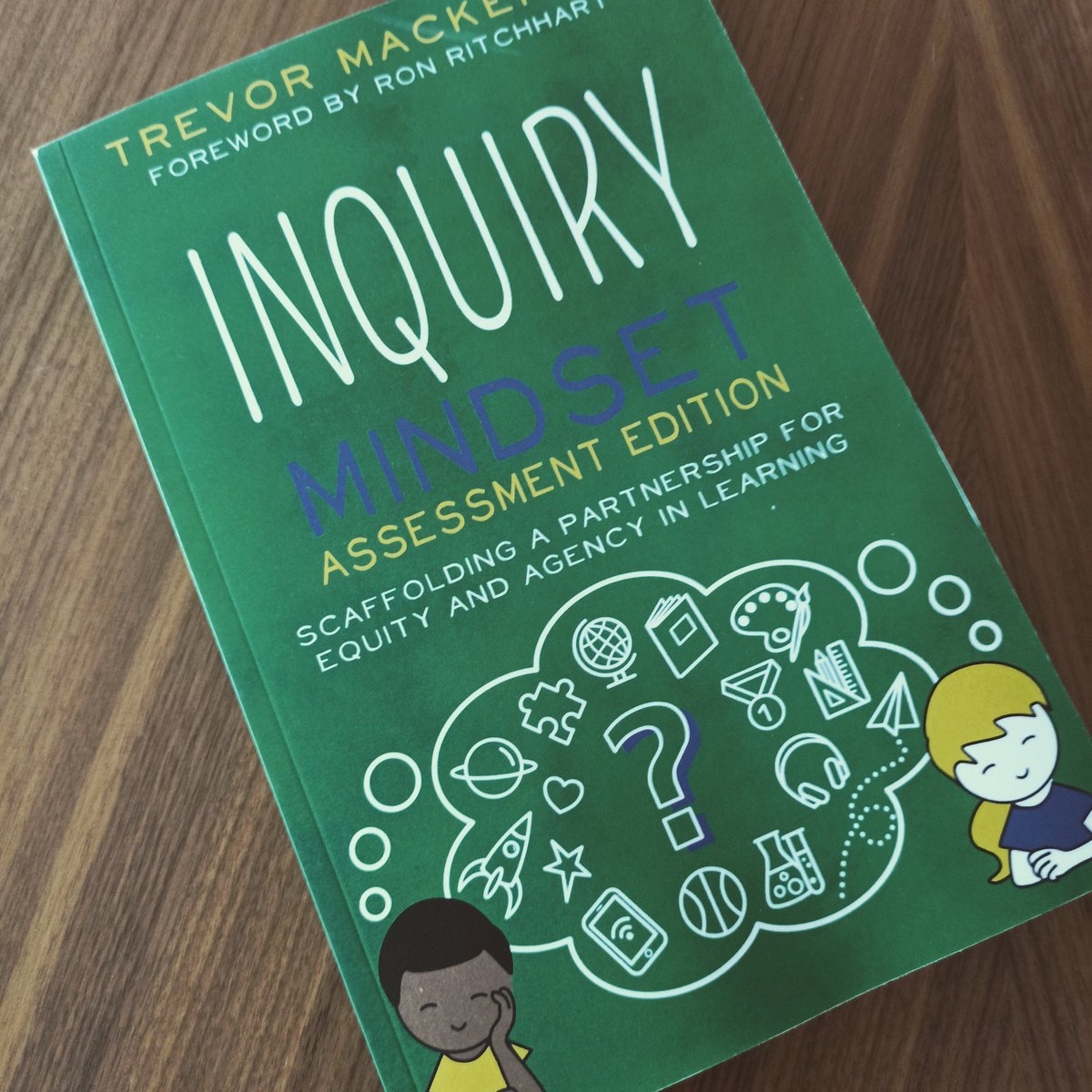 HannahMainds's tweet photo. Yes! 
It's here!
I can't wait to read it!
Thanks @trev_mackenzie - this is just what I need!

@ArborPrincipal can we grab a copy for everyone to read over the summer? 😁

#inquirymindset https://t.co/S3J0KyTpUF