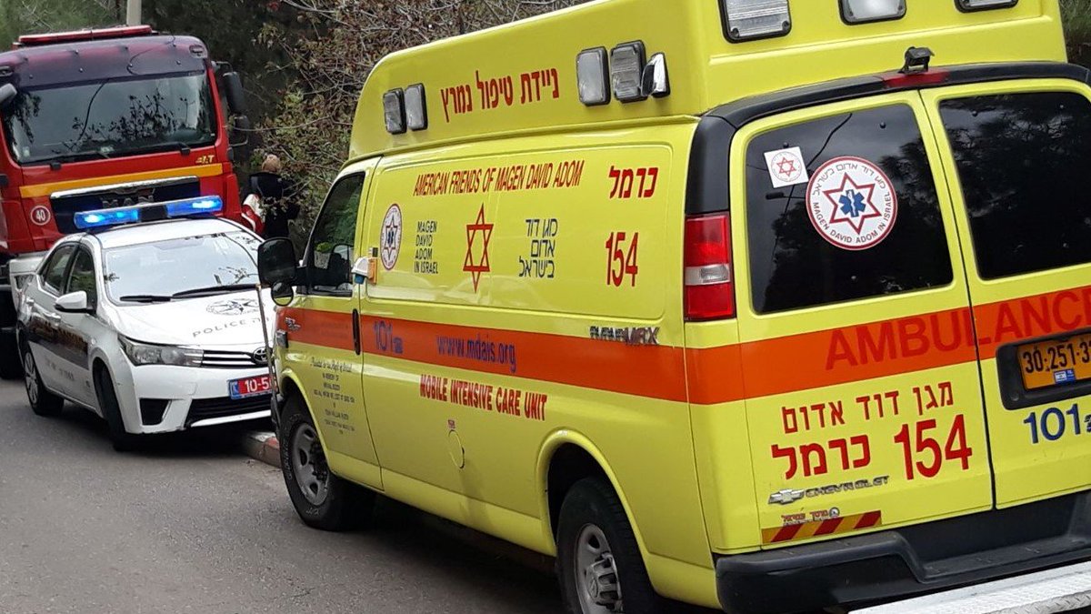عاجل.. إصابة شابين إسرائيليين في اعتداء طعن إرهابي في أروشليم القدس. تم إطلاق النار على الإرهابي…