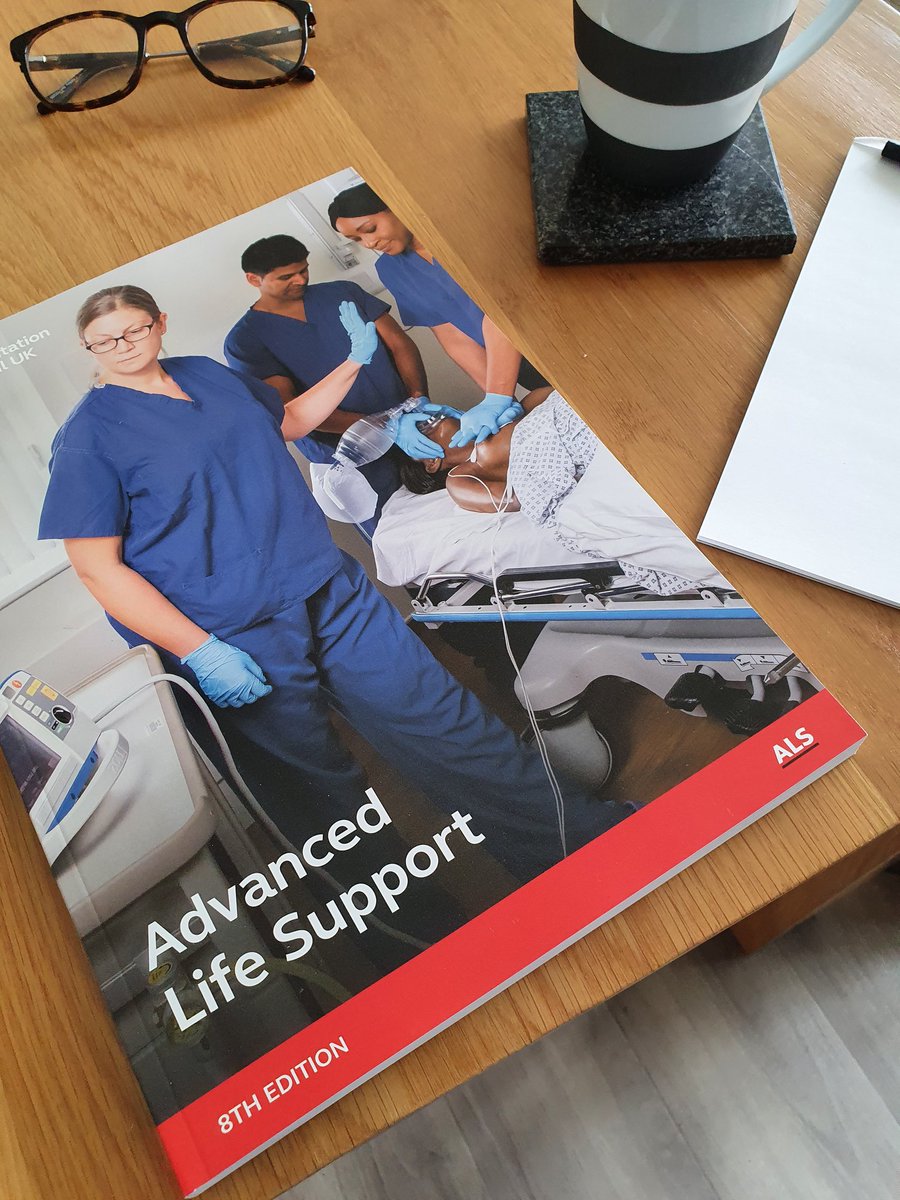 Time for a little light lunchtime CPD 🤓
Cant beat that new manual smell!