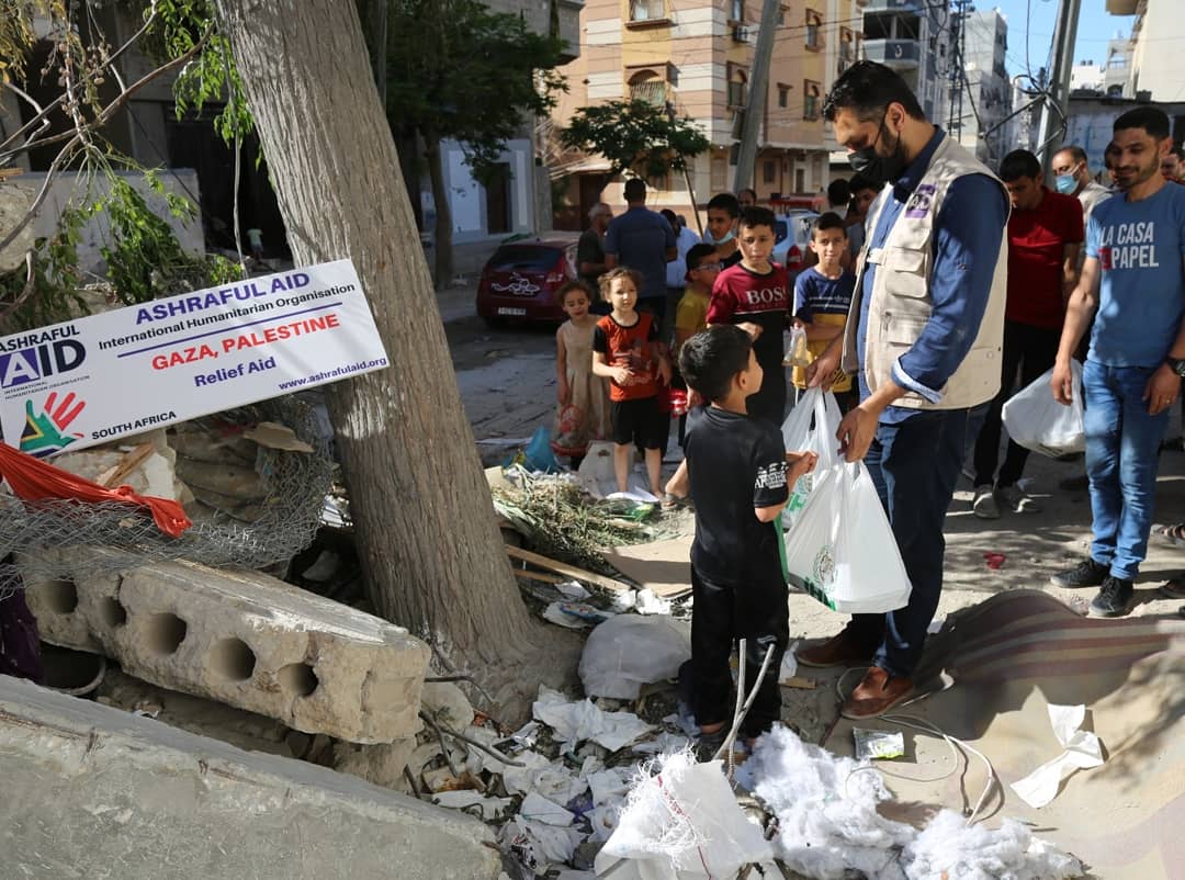 AidAshraful's tweet photo. Support the people of Palestine today!

As the suffering of the Palestinians continue, Ashraful Aid continues to provide ongoing humanitarian aid to the people of Palestine. https://t.co/fzSjX7OLP9