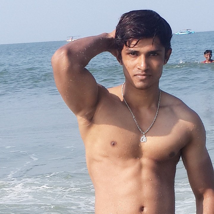 alisam835's tweet photo. #NewProfilePic https://t.co/uyExmtnFgX