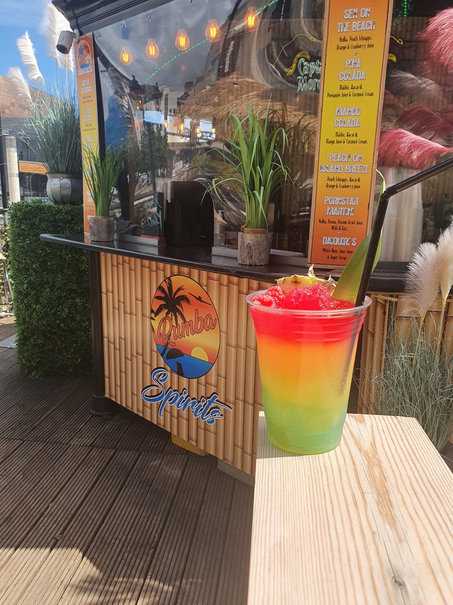 demiro_s's tweet photo. It's A Reggae Vibe Here On The Terrace At Demiro's ❤💛💚🍹🌴
#RastaSlushes #CardiffBay https://t.co/vVvBx6aoIP
