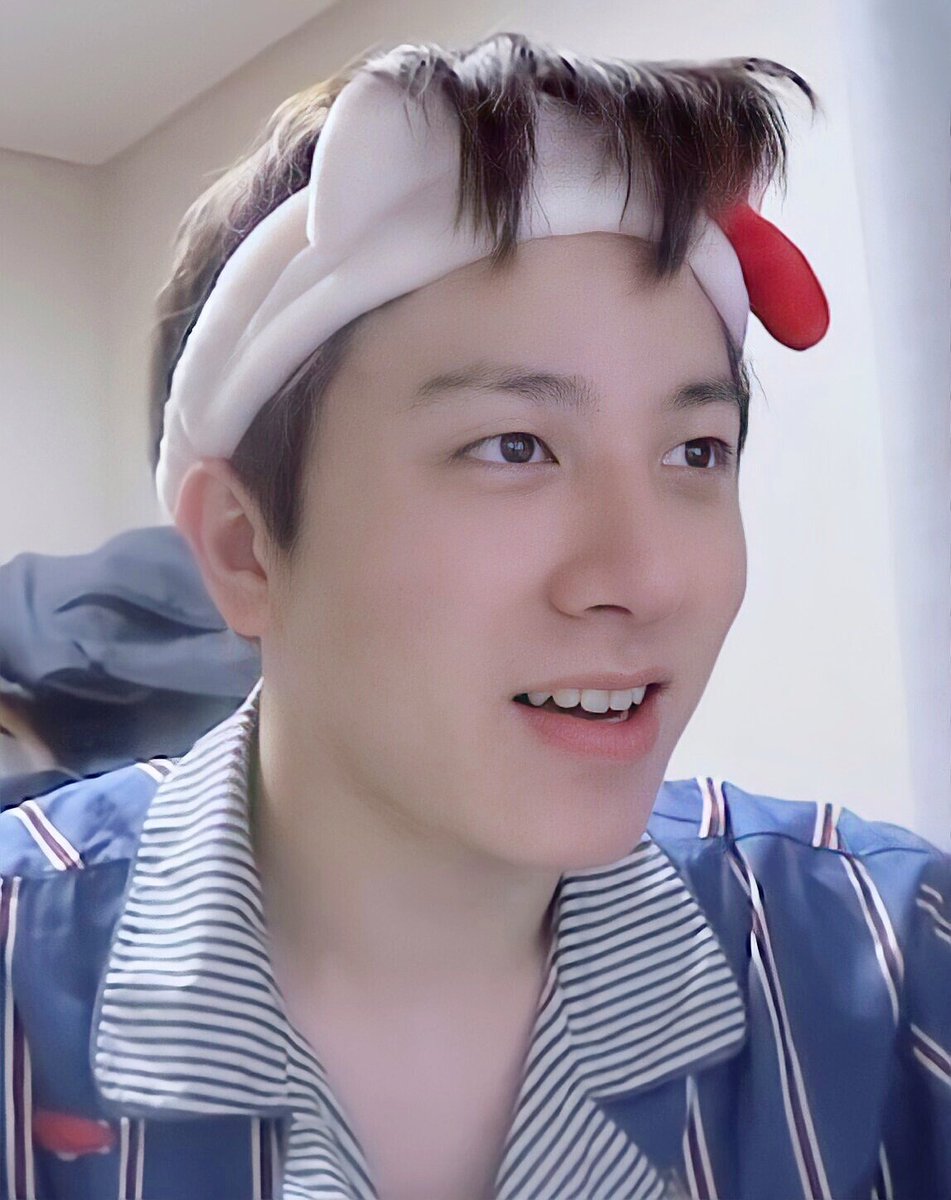 sojunghwanmamii's tweet photo. โพดงอยากน่ารักแบบปะป๊า 🐮🍩
#SOJUNGHWAN #소정환 https://t.co/yuBkNIVcpL