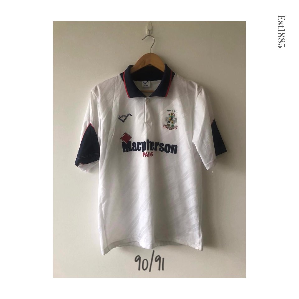 1885_est's tweet photo. Who or what game do you think of when you see this classic #BuryFC shirt from 1990/91?
#SaveBuryFC #GiggLane #BringBuryFCBack #classicfootballshirts #vintage https://t.co/63MRa7tkxp