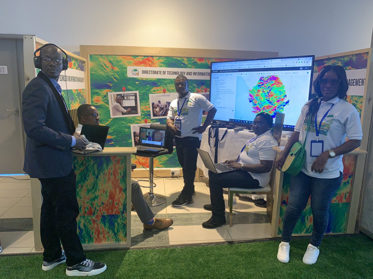 nmaslinfo's tweet photo. Various Directorates at the Geodata Lunch and Exhibition showcasing their expertise https://t.co/LJwaJf8bvC
