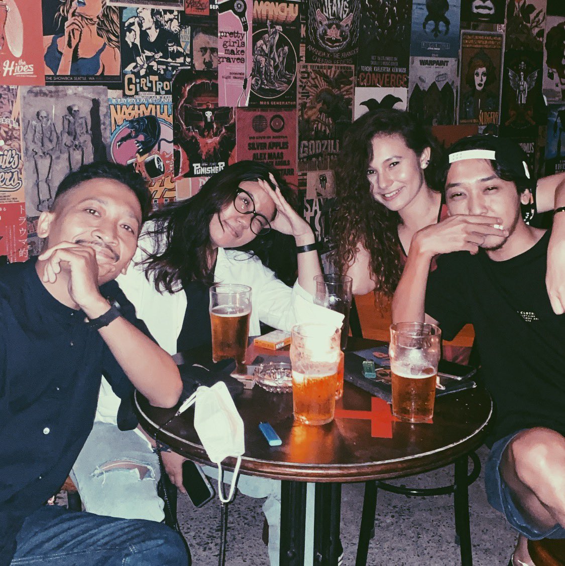 Iam a bad boy but knows how to treat a woman like a queen