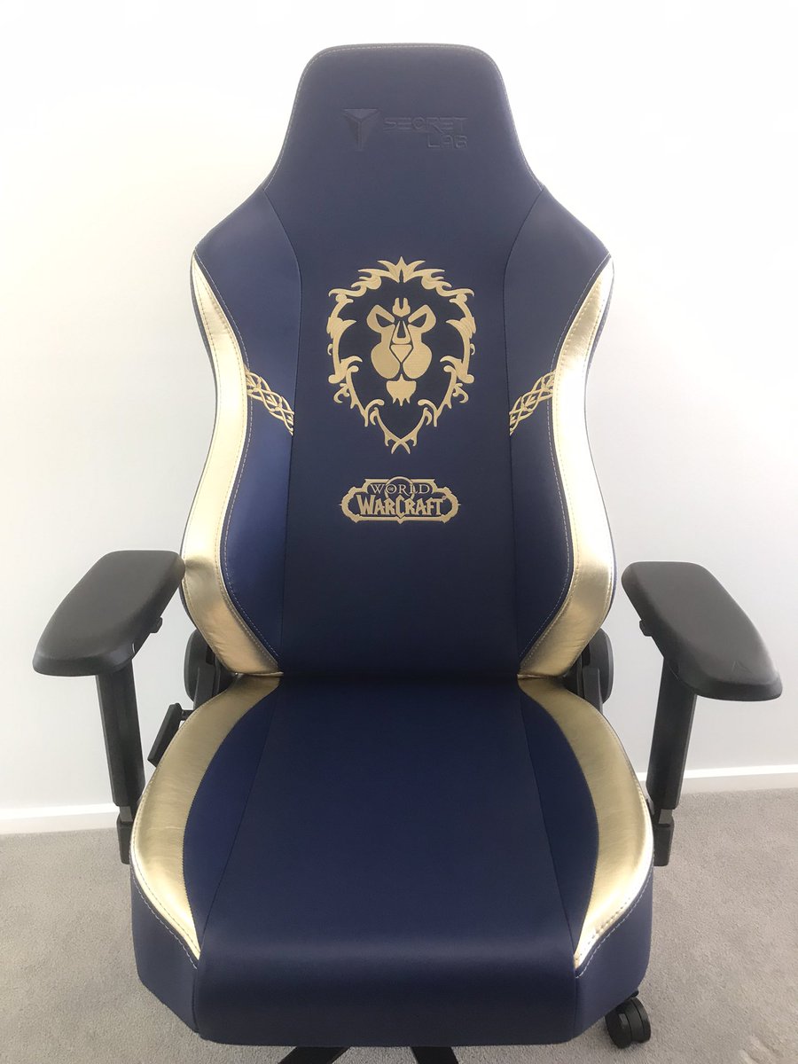 otamj's tweet image. Is this not the most beautiful chair you’ve ever seen? 😍😆🤓 #Secretlab