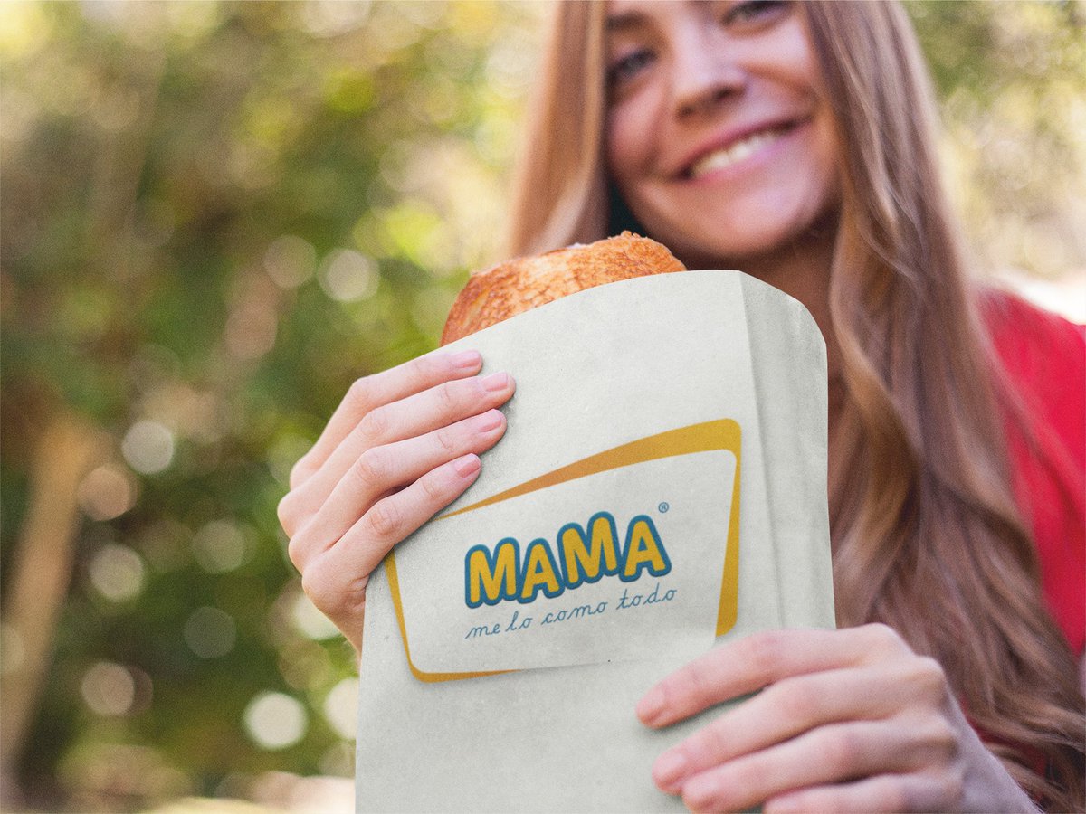 Mamamelocomotodo tweet media