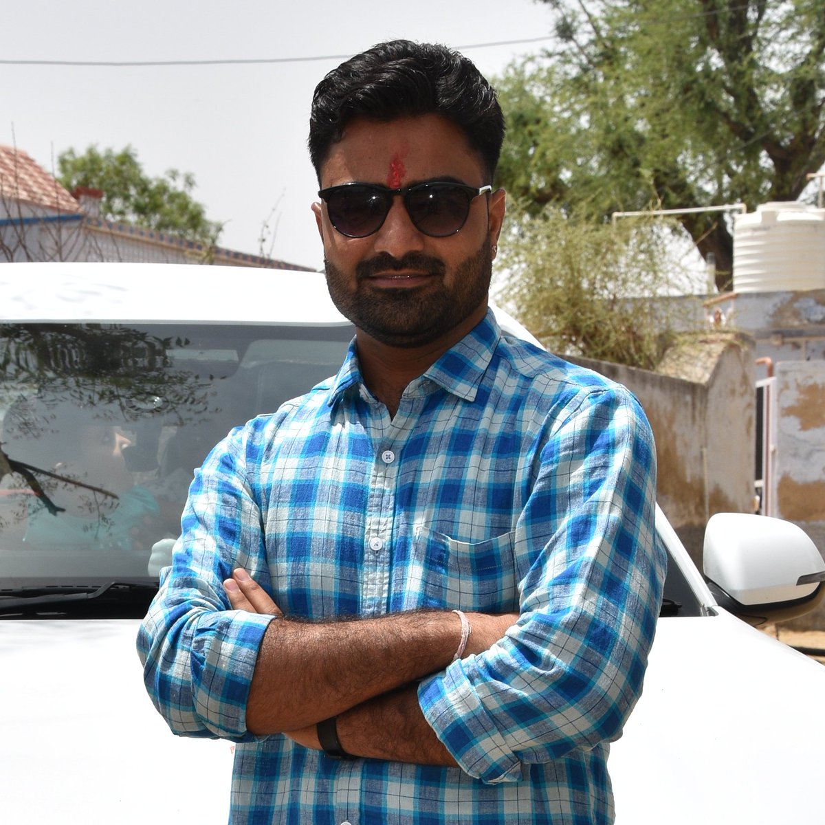 Devendra_Nirwan's tweet photo. #NewProfilePic https://t.co/iwdcUAj7IX