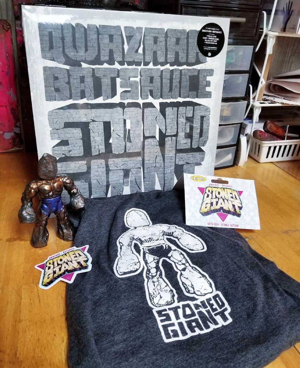 FullPlateFam's tweet photo. Lookin’ clean! #StonedGiant Wax available now via @fatbeats and will be popping up in your local record shop soon! @Batsauce @Qwazaar @Soulspazm #batsauce #qwazaar #qwazaarandbatsauce #dllcustoms #fullplatefam #vinylrecords #vinyl #customactionfigures #customactionfigure https://t.co/tSfdakjNmr