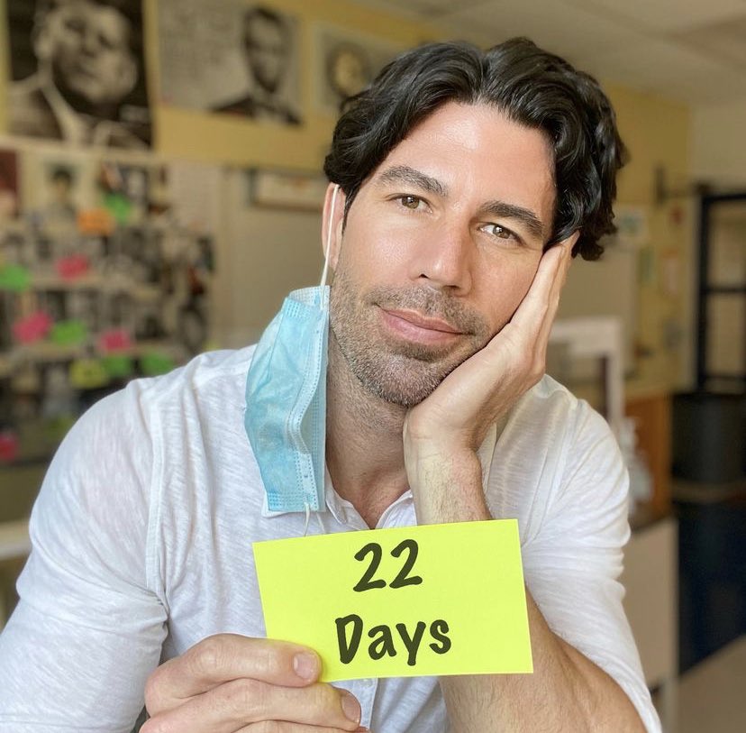 NicholasFerroni's tweet photo. Counting down the days this year not because I don’t love teaching and my students (I do), but because this year was so overwhelming I am breaking down and need a break. This year teachers did so much and it still didn’t feel like enough. https://t.co/kER17op3K8