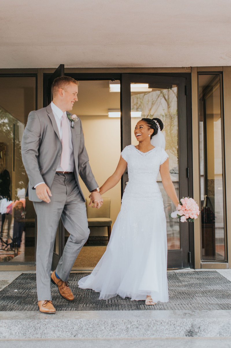 KianaCullimore's tweet photo. Find someone who you can roast 24/7 #HappyAnniversary #myhoe https://t.co/SVmlzzb9Me