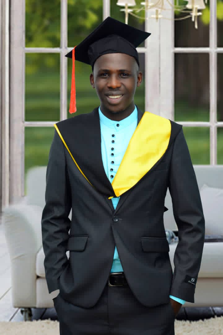 SabTechnologies's tweet image. It always seems impossible until is done. One of our co-founders graduated. @alex_niyonsaba The best is yet to come. We wish you best adventure ahead!
