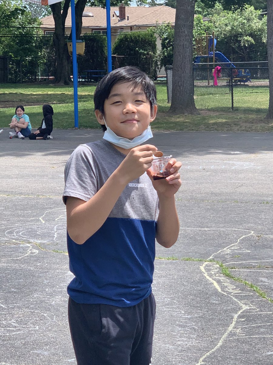 Alexwhite5th tweet picture