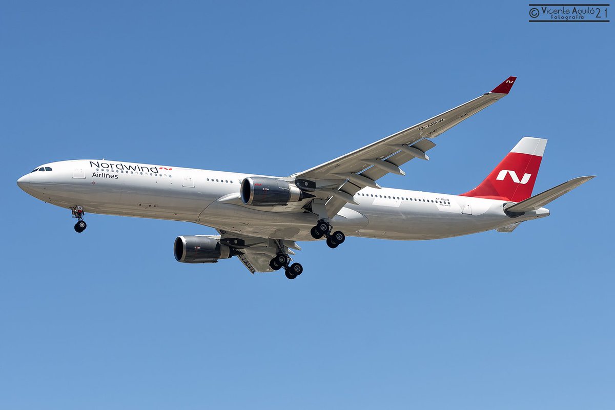 VteAguilo's tweet photo. Y desde Teruel (LETL) nos llegó a Valencia (LEVC) este "Airbus A333" de la aerolínea rusa "Nordwind Airlines" después de realizar un vuelo de pruebas por el Mediterráneo.
Próximamente llevará el registro VP-BUP
@NordwindAir @VLCspotters @aeroVLC #LEVC #LETL #MABLW #VPBUP https://t.co/PuYs4fTi5n