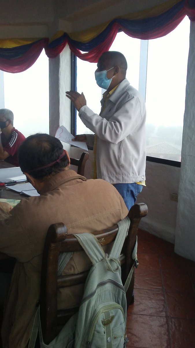 #Tachira intervención de Supervisores Intercircuitales durante el desarrollo del congreso de supervisores Intercircuitales @ZonaEducTachira @MPPEDUCACION <a href="/DGSEMPPE/">DIRECCIÓN GENERAL DE SUPERVISIÓN MPPE</a> <a href="/charlychaves/">Charly Rojas Chaves</a>