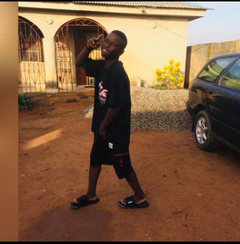 mr_upon_future's tweet image. God no go shame us oooo