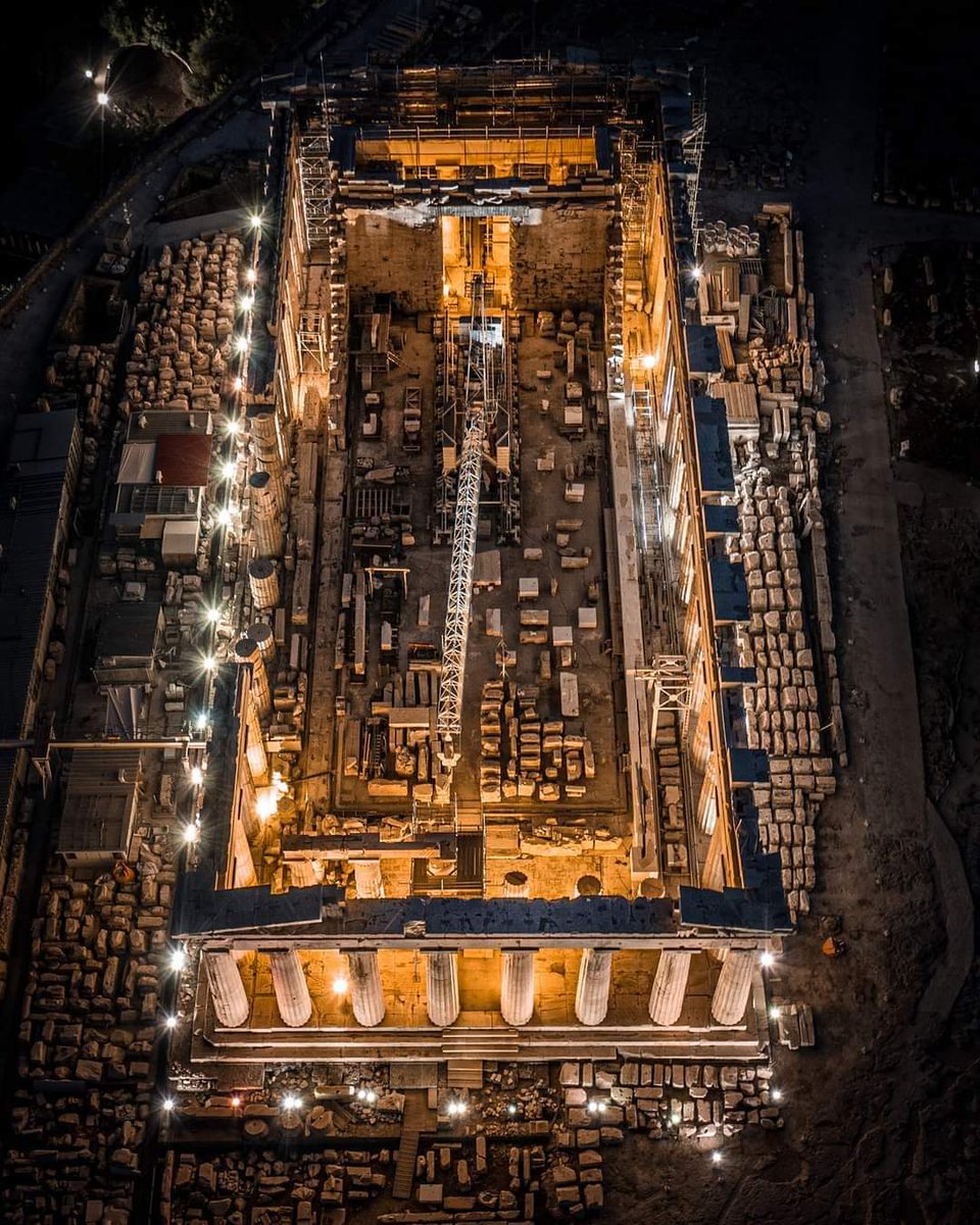 DiogenisSinopis's tweet photo. Parthenon from Athena's eye view, Athens, Greece. 💙🇬🇷🏛️ https://t.co/3d5Fql6G0Z