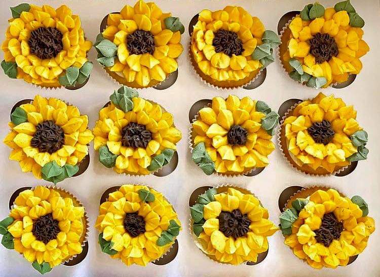 ItsNicay's tweet photo. Happiness 🌻😍 https://t.co/cJU0gHu1zF