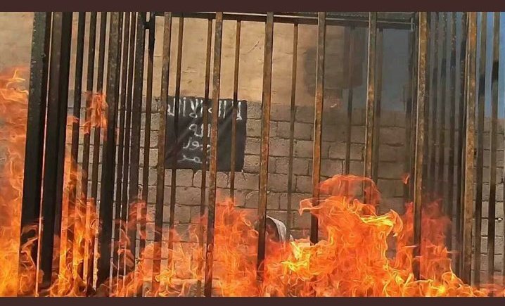 #ezidi kadınların sesi olun soykırıma dur de #EDİBESE