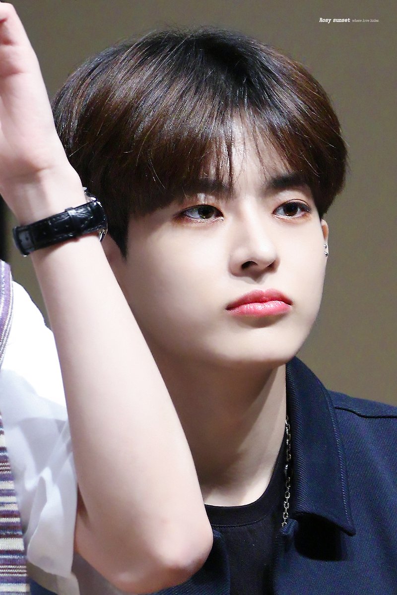 Rosysunset_jsb's tweet photo. 210523 #정수빈 #수빈
정아기빈👶🏻💓
#빅톤 #VICTON @VICTON1109 @NewWorld_VICTON https://t.co/zvO7cPBdto