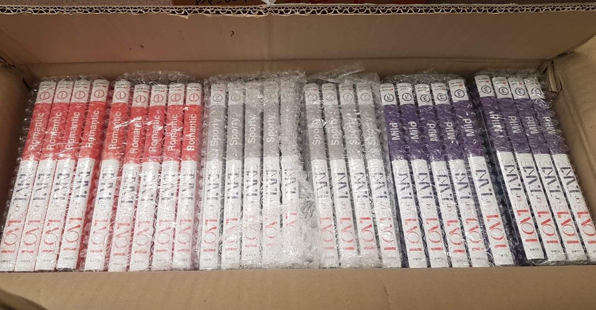 17TGOs's tweet photo. #17TGUpdates

Unexpectedly naunang mapuno yung isang box and nadispatch na siya from kr add kanina so bali dalawa ang box, waiting for the update if pati yung isang box nadispatch na rin ba. 

The box includes:

• 5.5 Sale LOT Albums
•  WE:TH Pcs 

ETA: Late June https://t.co/Sh16h23OMG